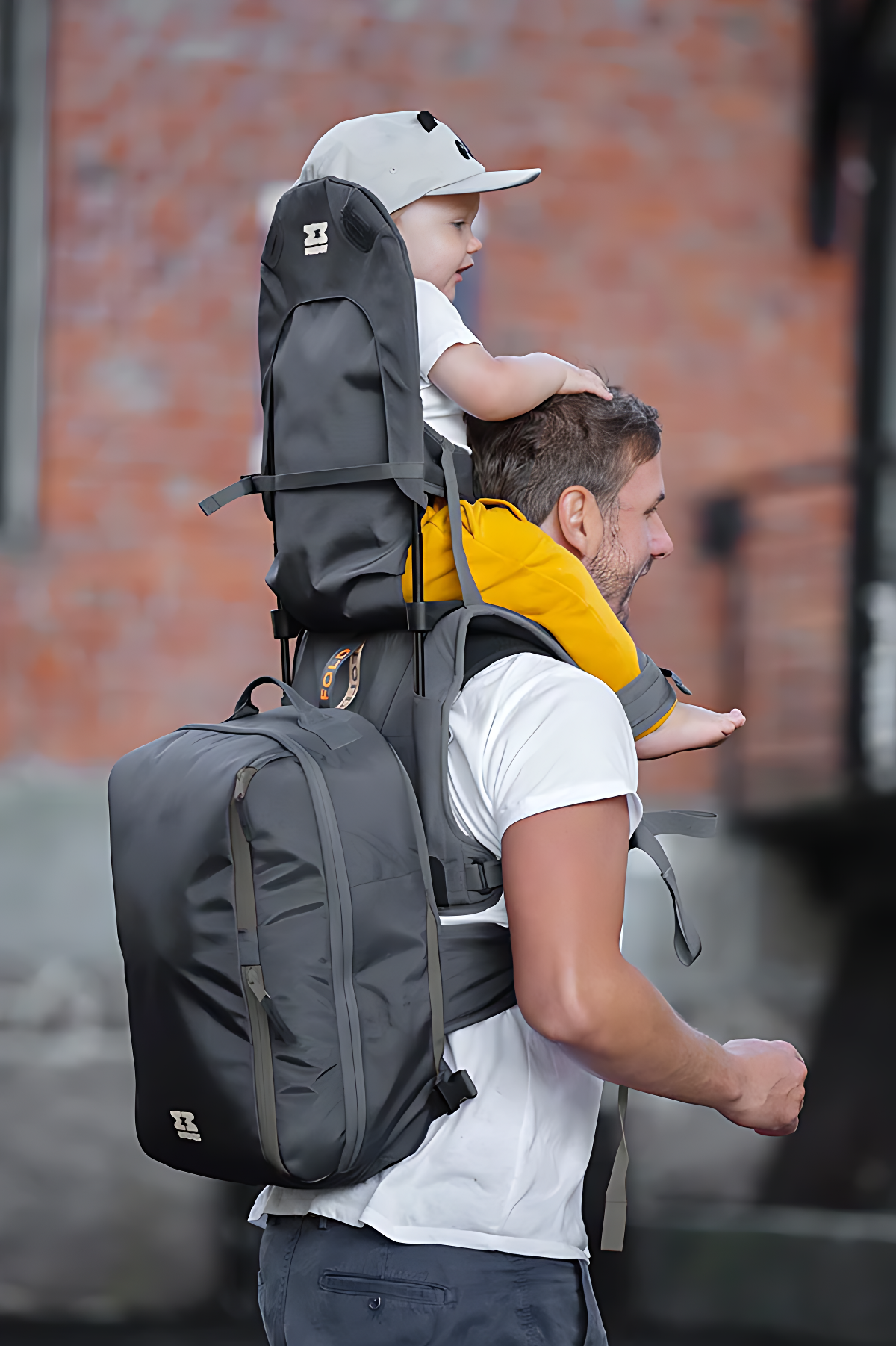 The Backpack-MiniMeis Outlet - parent side